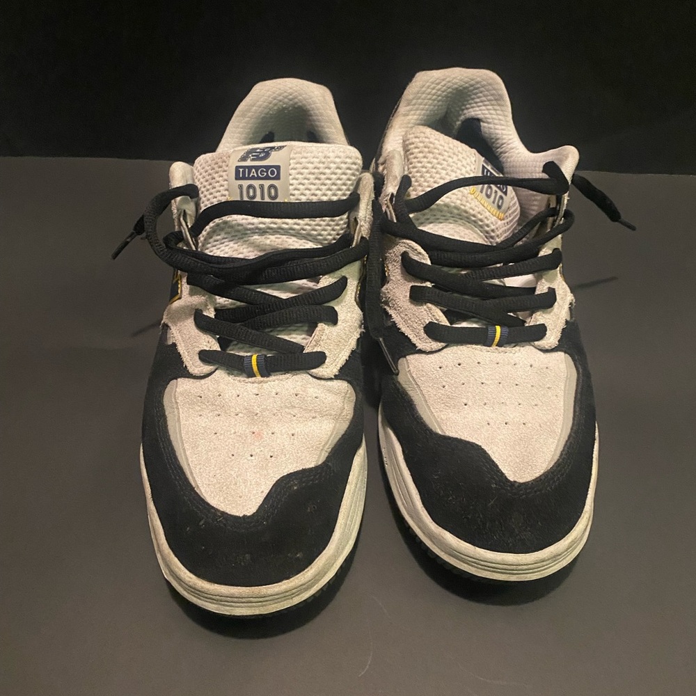 New Balance NM1010
